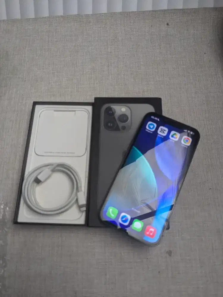 iPhone 13 pro ibox 256