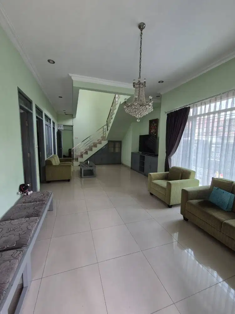 Rumah Hook Area Pasirluyu Area BKR Dekat Jalan Moh Ramdan