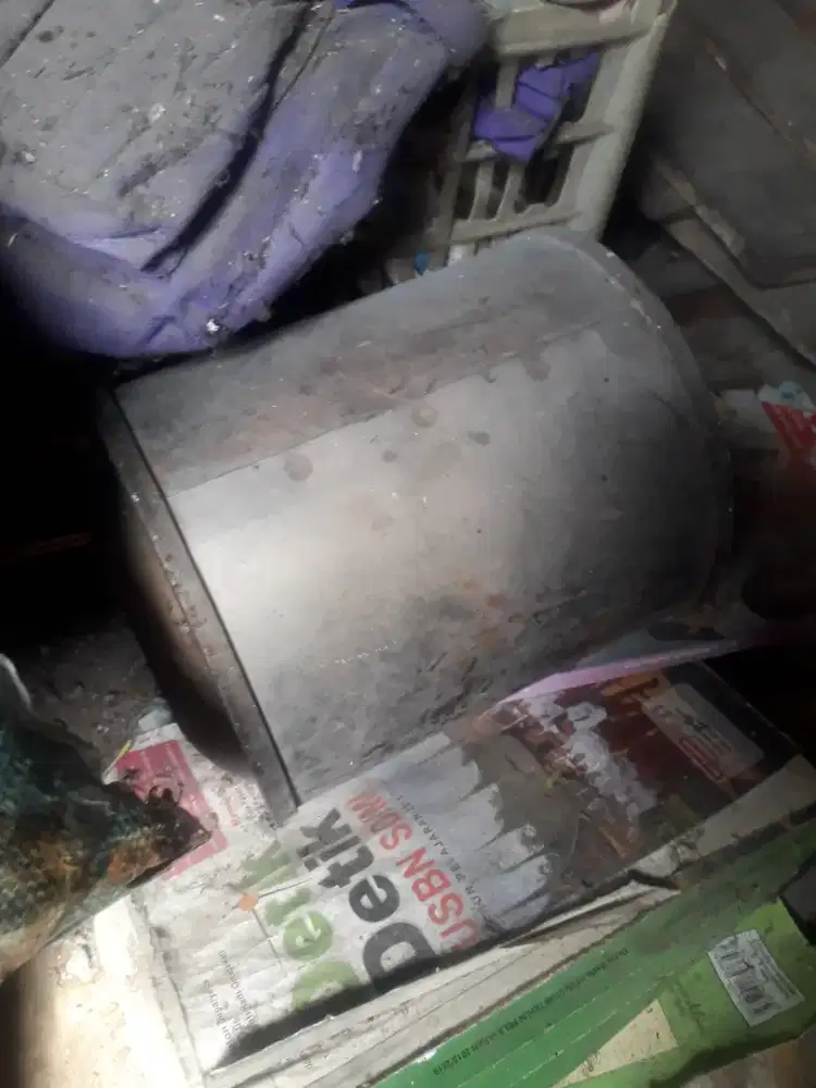 Peredam knalpot bekas calia ori