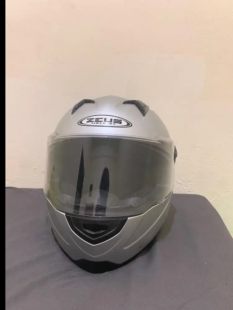 Helm Zeus ZS-811C Silver FullFace