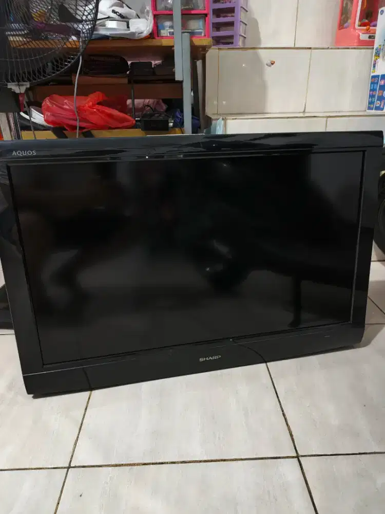 TV Sharp Aquos Normal
