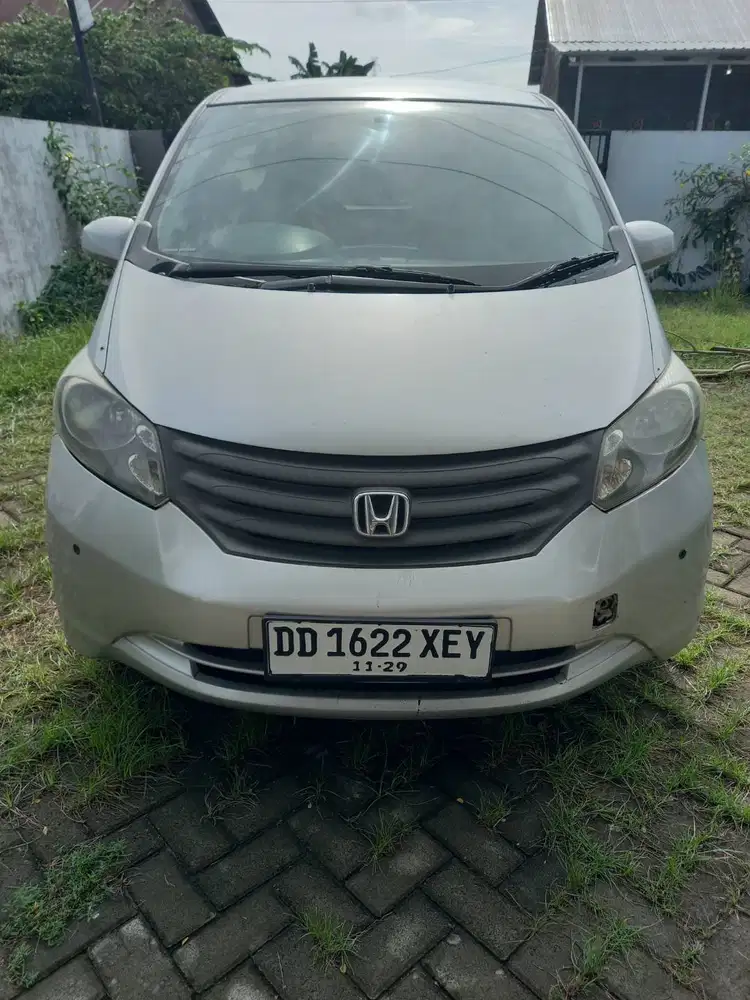 Honda Freed 2009