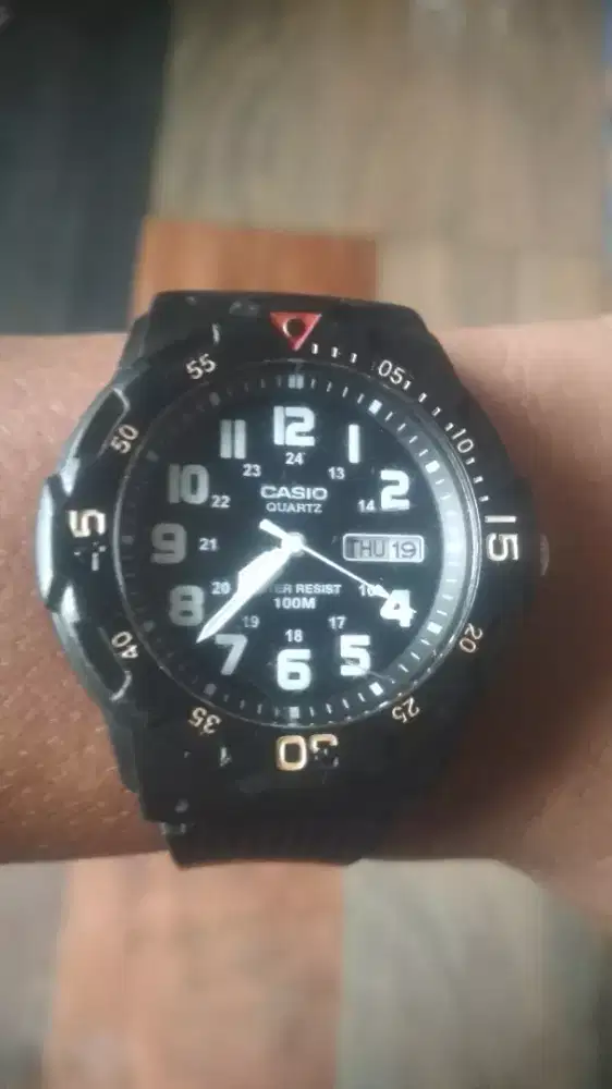 Jam tangan Casio Analog