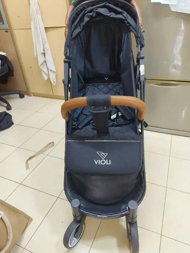 Stoler merk violi kabin size