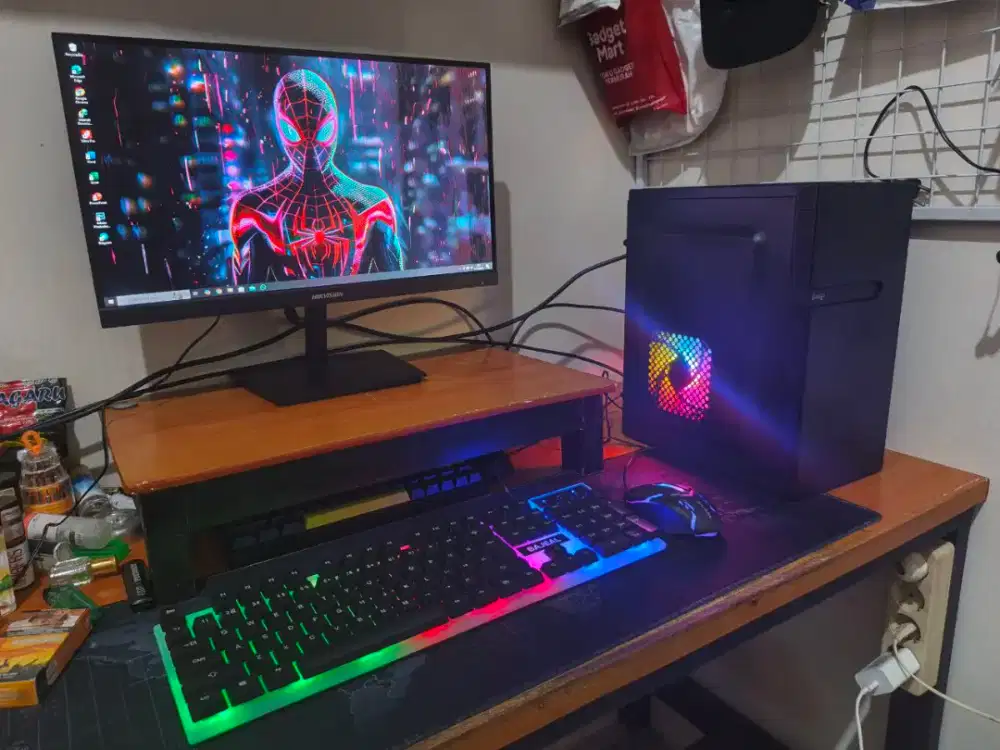 PC rakitan core i3 fullset kondisi baru cocok utk admin kantor & kasir