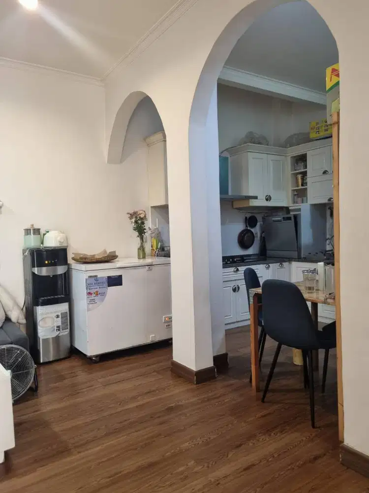 JUAL RUMAH BU!! RUMAH 2 TINGKAT SEMIFURNISH BSD GADING SERPONG