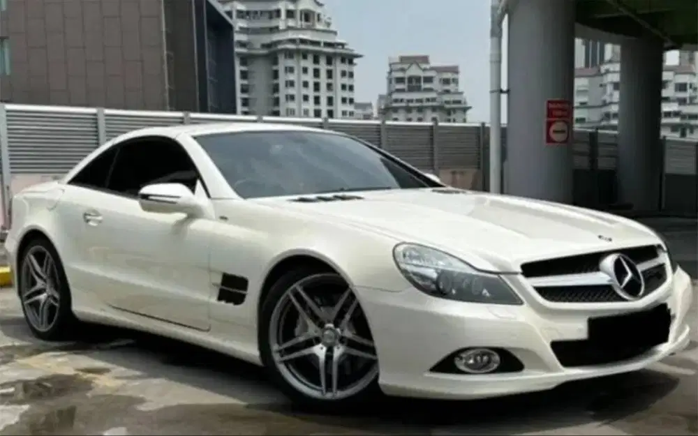 2011 Mercedes-Benz SL 300 Grand Edition Km28rb Rawatan ATPM Pjk 4/2026