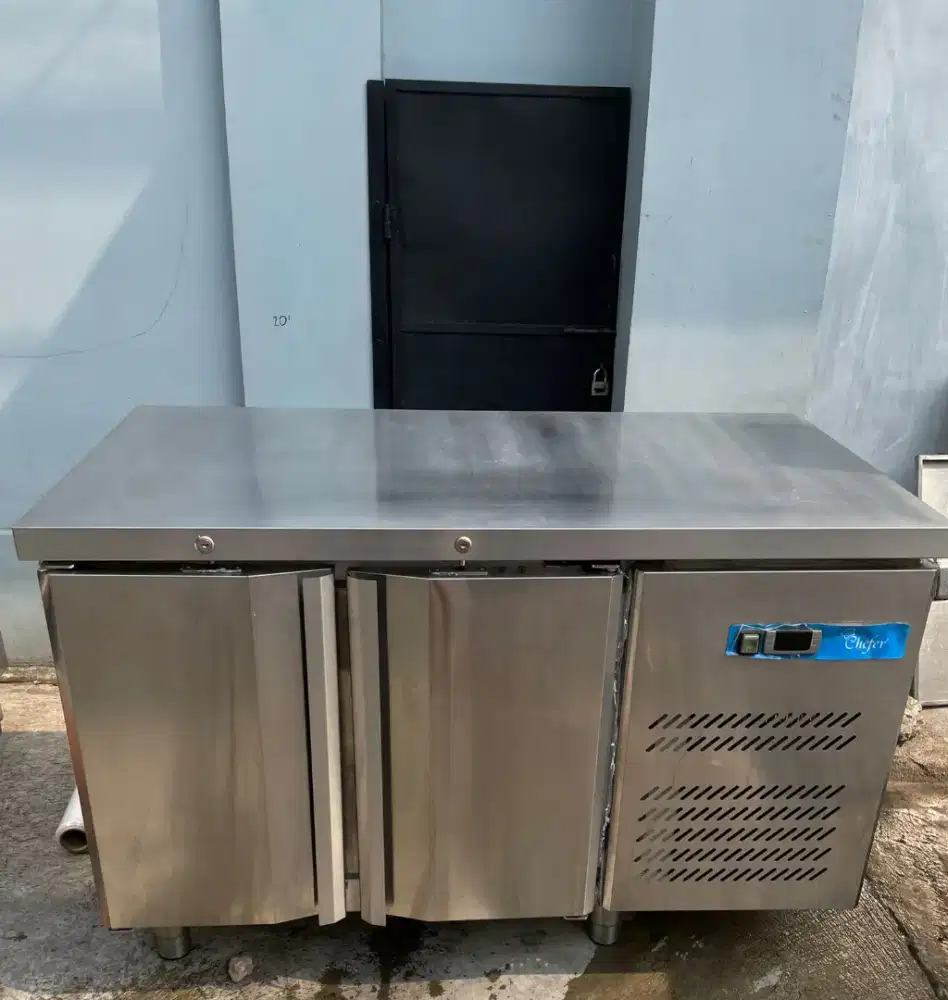 Undercounter Freezer 2 Pintu Mulus
