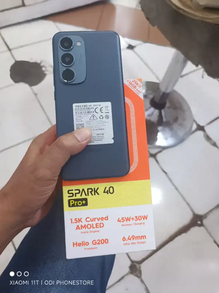 Tecno spark 40 pro plus 16/256 mulus seperti baru dan lengkap