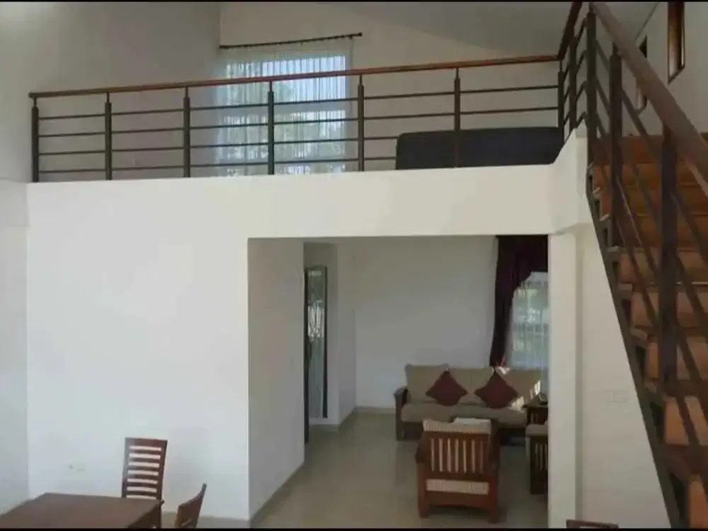 DIJUAL VILLA MEWAH MAINROAD RAYA RESORT DAGO PAKAR BANDUNG