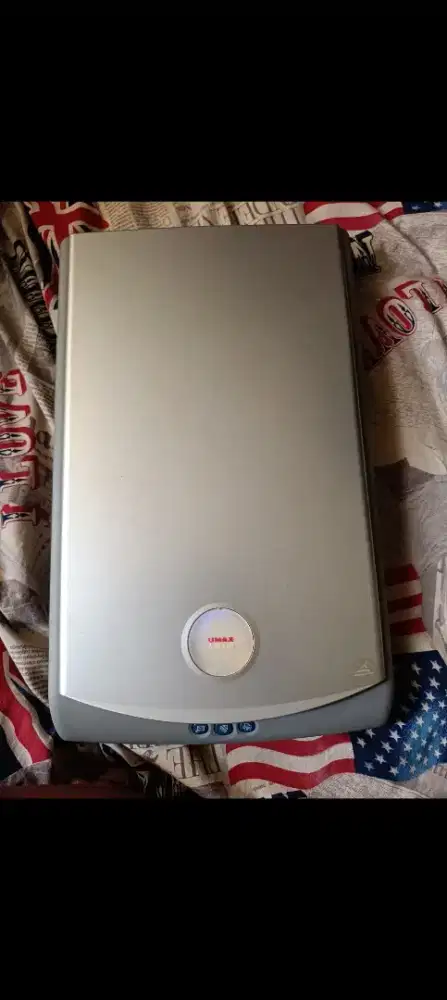 Dijual Borongan speaker sepasang dan scanner umax kondisi untest