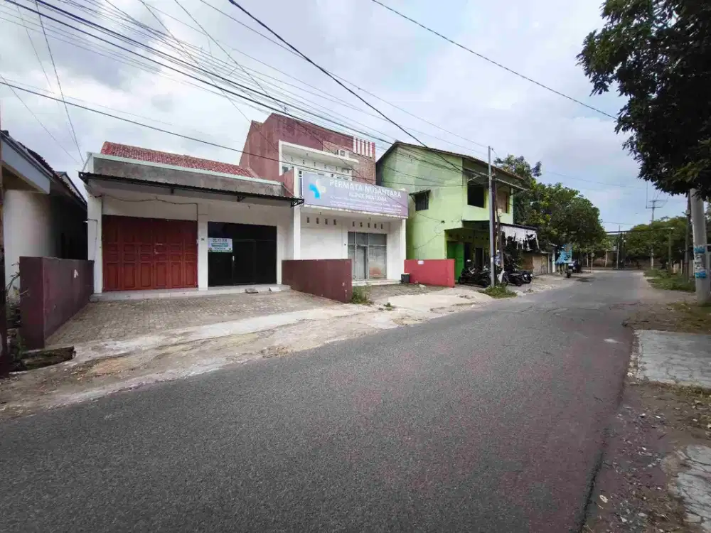 Ruko murah siap pakai di pusat pendidikan kota Cirebon
