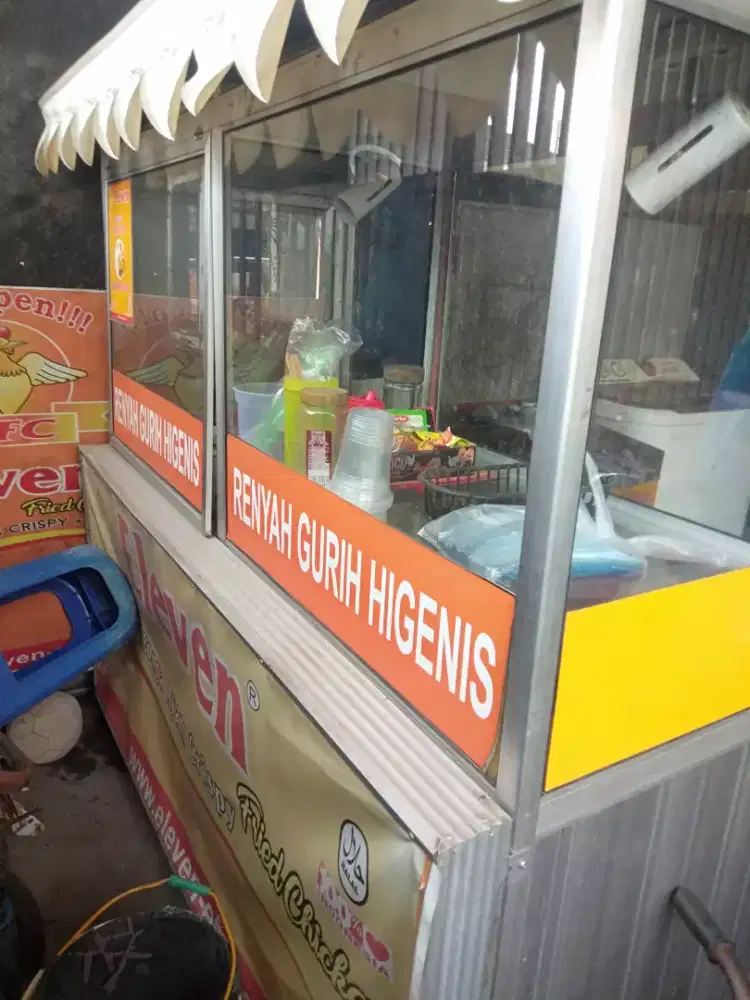 Gerobak ayam fried chicken