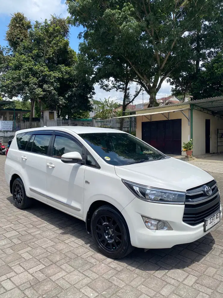 JUAL CEPAT TOYOTA INNOVA 2016 2.0 G AUTOMATIC MULUS.
