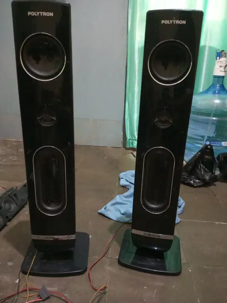 Speaker tower Polytron