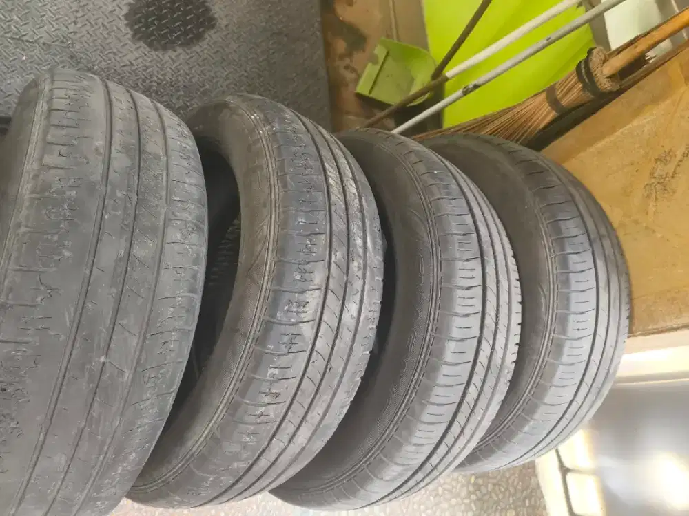 Ban Innova reborn Dunlop 205/65 R16