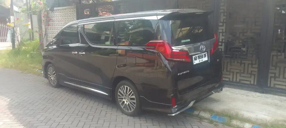 Toyota Alphard 2016 Bensin