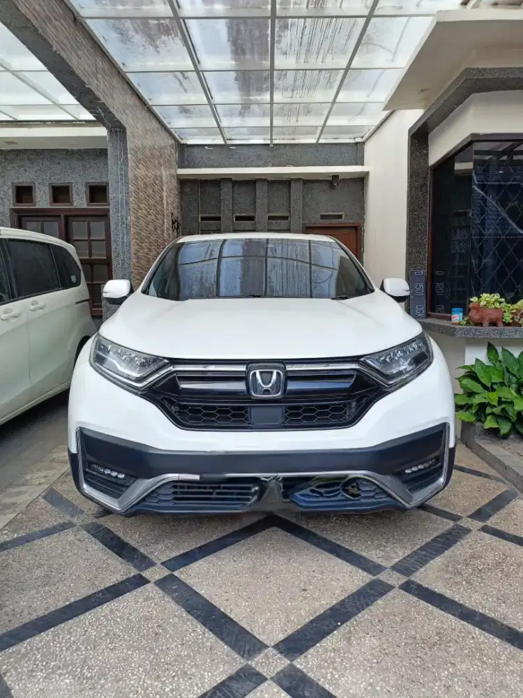 DIJUAL : 1 UNIT HONDA CRV PRESTIGE TURBO. THN 21 PEMAKAIAN 2022