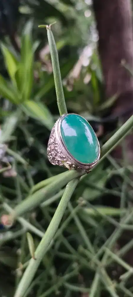 Batu hijau chrome chalasedon