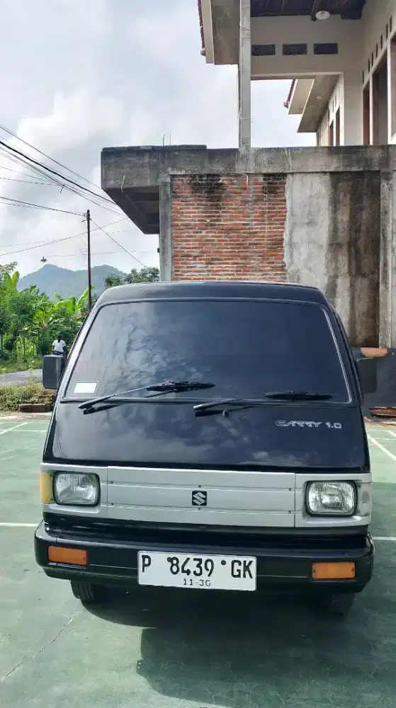 Suzuki carry tahun 2000
