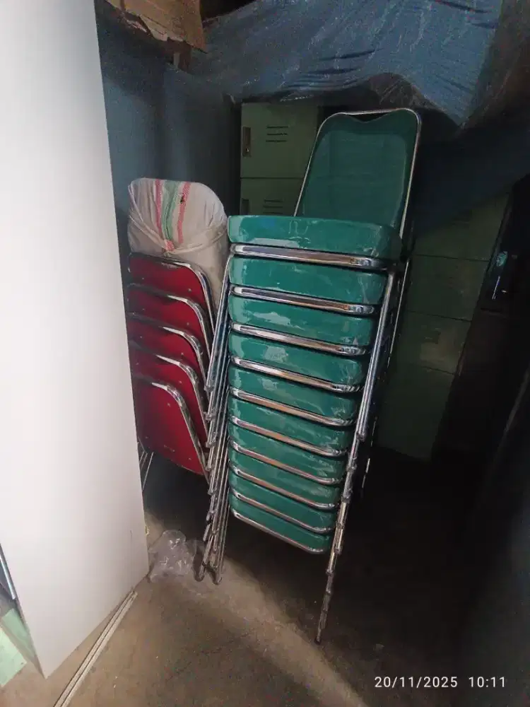 KURSI SUSUN FUTURA ORIGINAL