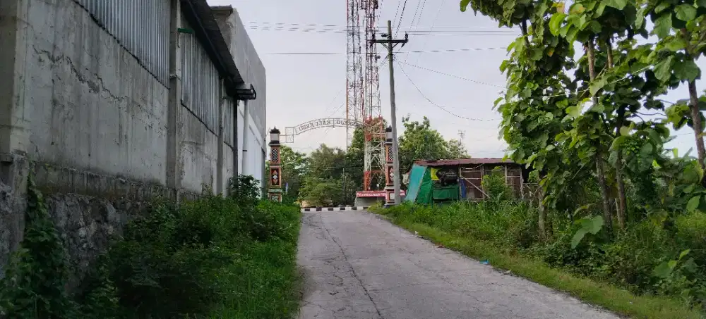 TURUN HARGA Jual Tanah strategis lgkr luar Solo karanganyar dekat Tol