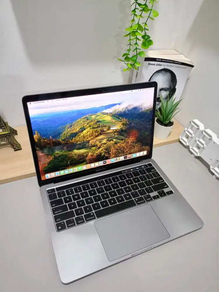 MACBOOK PRO TOUCHBAR 2020 CHIP M1 13 INCH 16/512