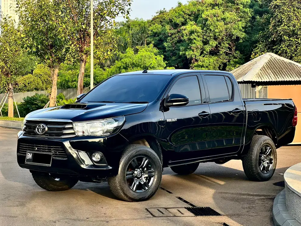 TOYOTA HILUX 2.5 E VNT M/T DOUBLE CABIN 4x4 2015/2016 G