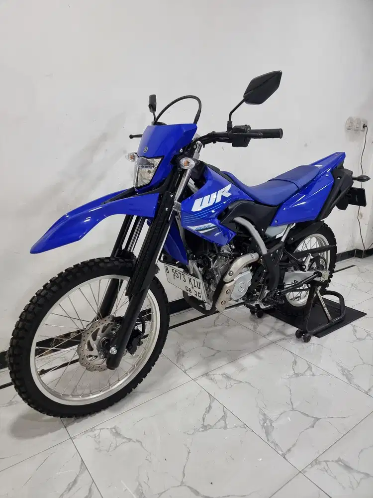 KM 200 PERAK Yamaha WR155R 2025 bln 8 Mulus kayak baru WR 155 R