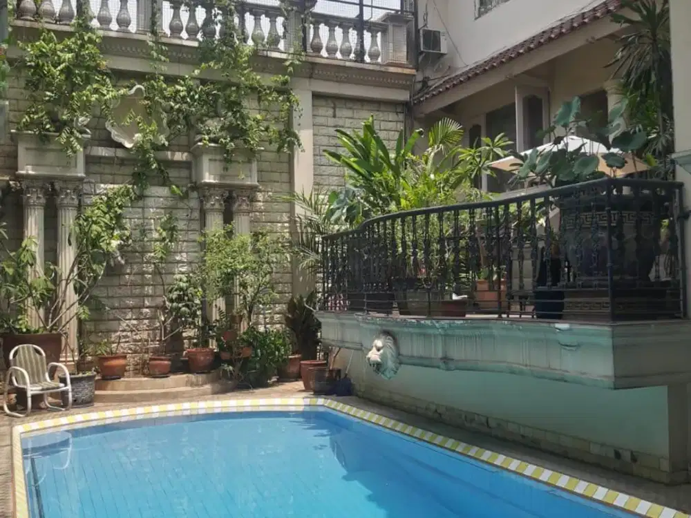 RUMAH DIJUAL DI ADHYAKSA RAYA LEBAK BULUS JAKARTA SELATAN