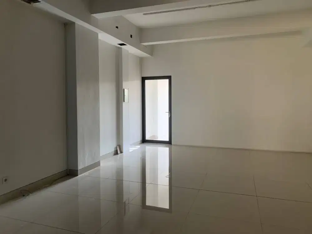 DISEWAKAN RUKO THE AVENUE MERR - KOSONGAN - CORE LIFT