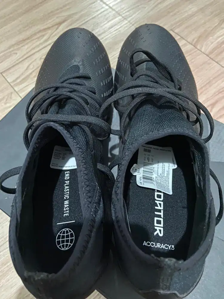 Sepatu bola adidas original ( nego )