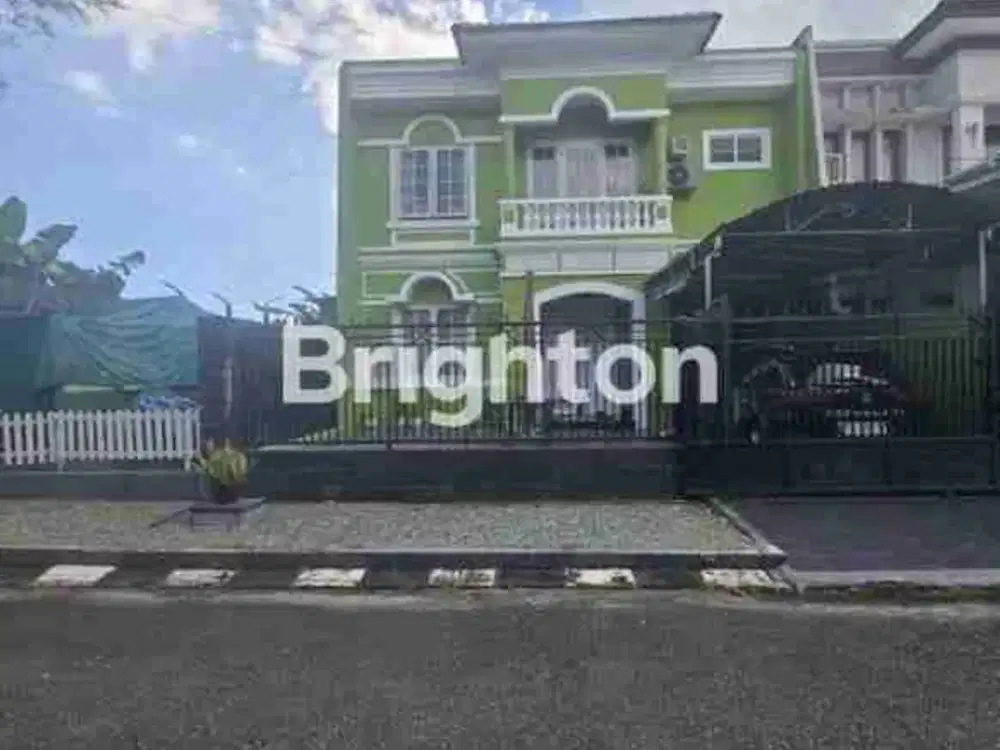 DIJUAL RUMAH FULLFURNISH TENGAH KOTA BERNUANSA MINIMALIS LOKASI DALAM PERUMAHAN BALIKPAPAN BARU AMAN NYAMAN HARGA NEGO