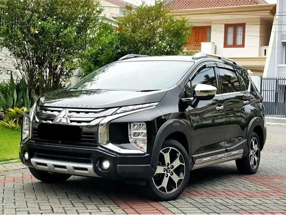 KM rendah Mitsubishi Xpander Cross 1.5 AT 2021