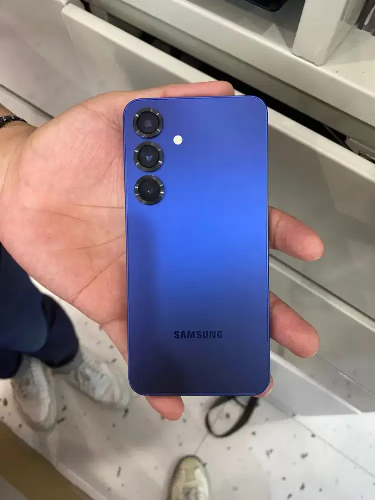 Samsung galaxy S25 12/512 bisa cicilan dan tukar tambah