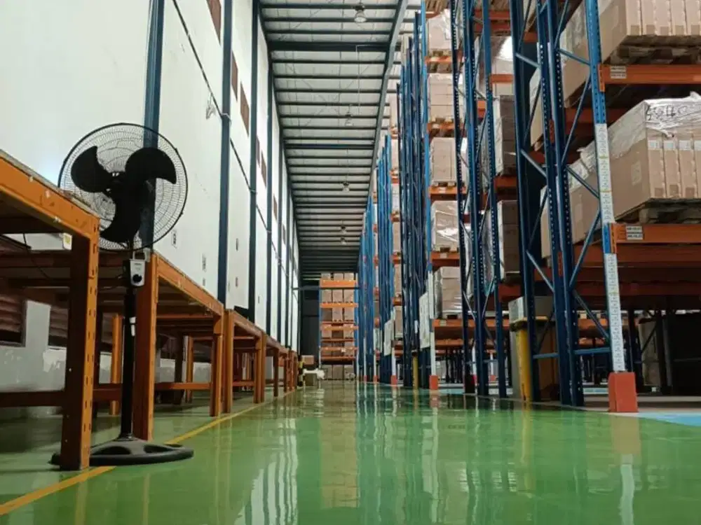 GUDANG BESAR SURABAYA SELATAN – 6.800 m²