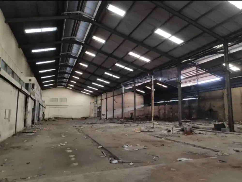 Dijual Cepat Gudang Besar di Kawasan Industri Pulo Gadung – Jakarta Timur