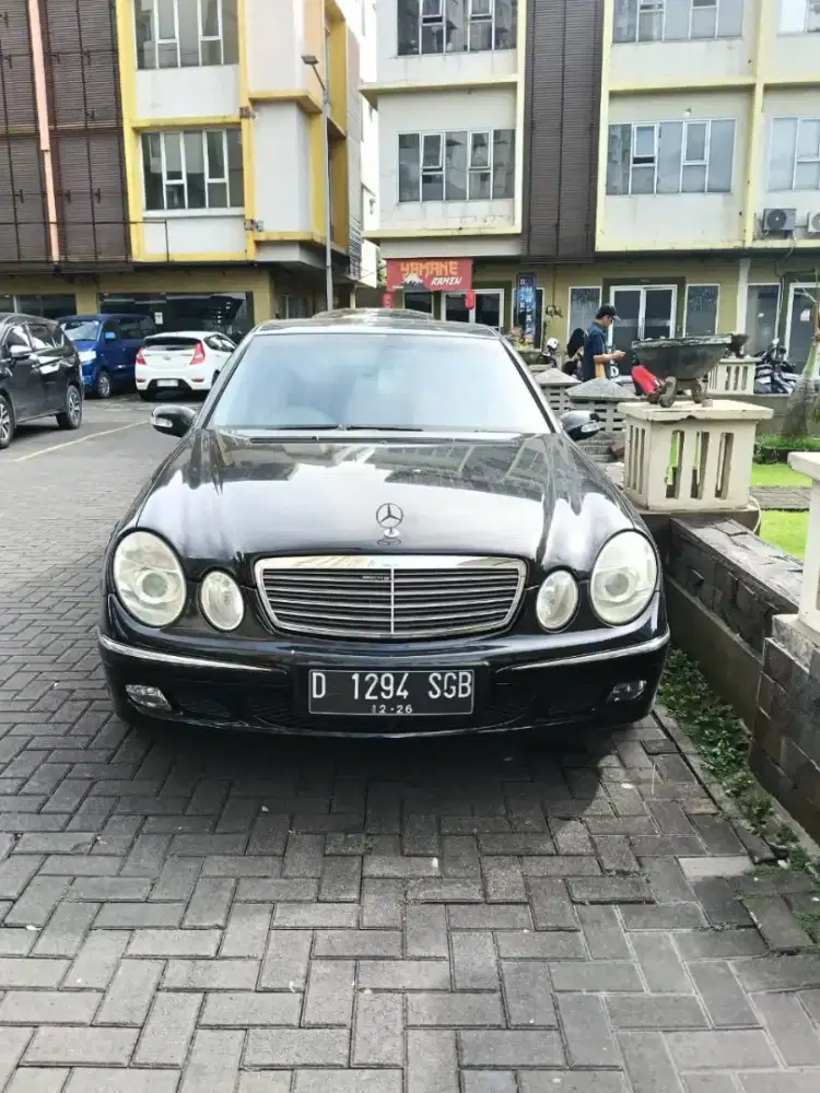 FOR SALE MERCEDES BENZ E 240 (W211) TAHUN 2004