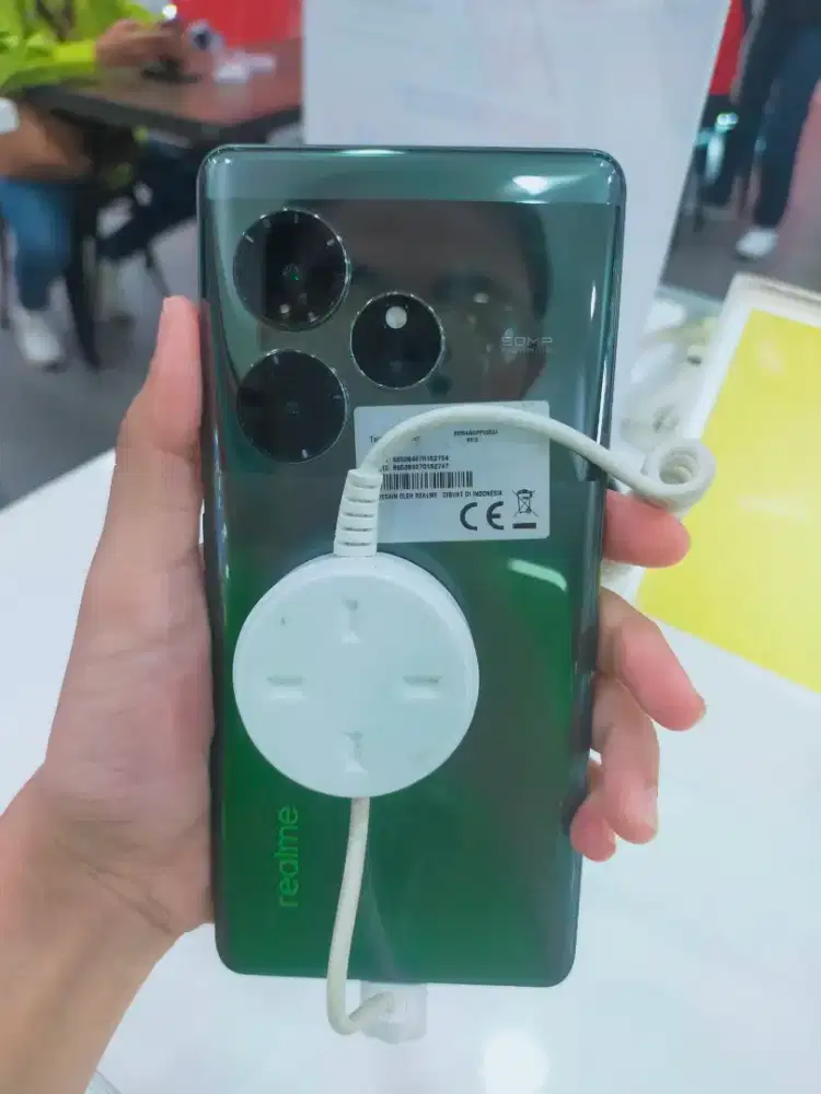 Realme GT 6 payment bisa cicilan cukup KTP aja