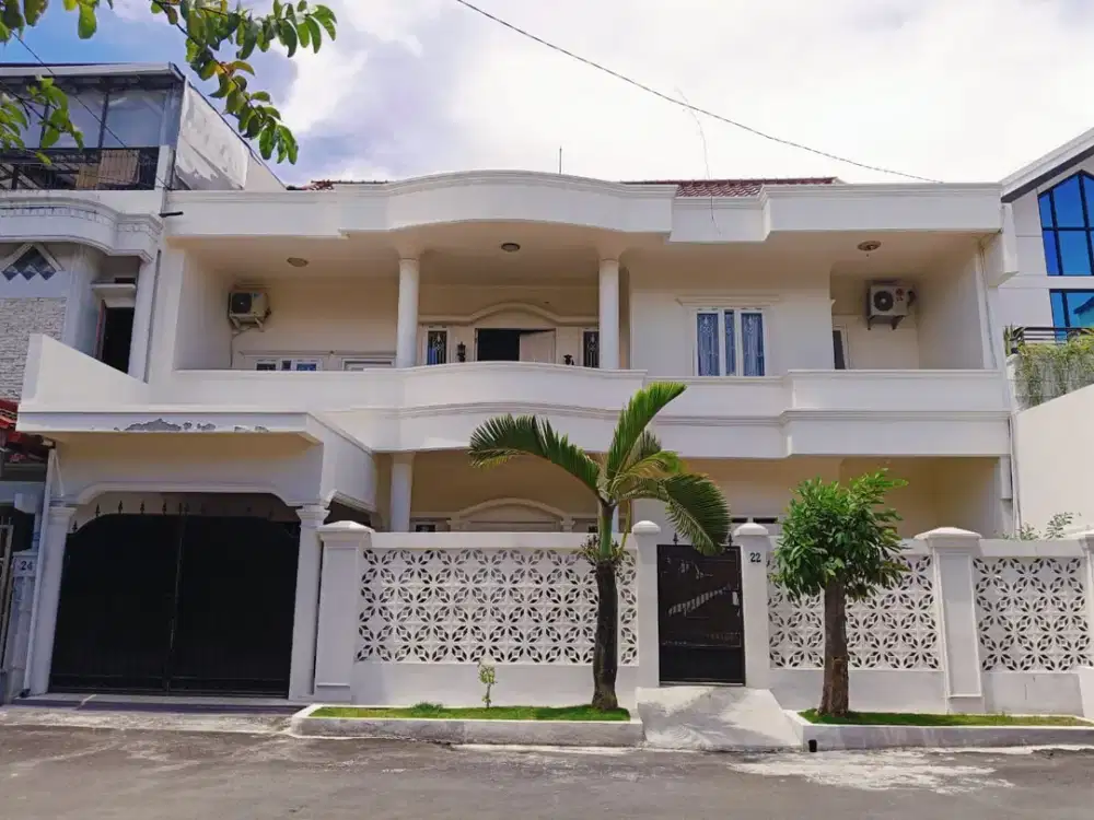 JUAL CEPAT Rumah TANAH BANGUNAN LUAS trawat di Margahayu Metro bandung