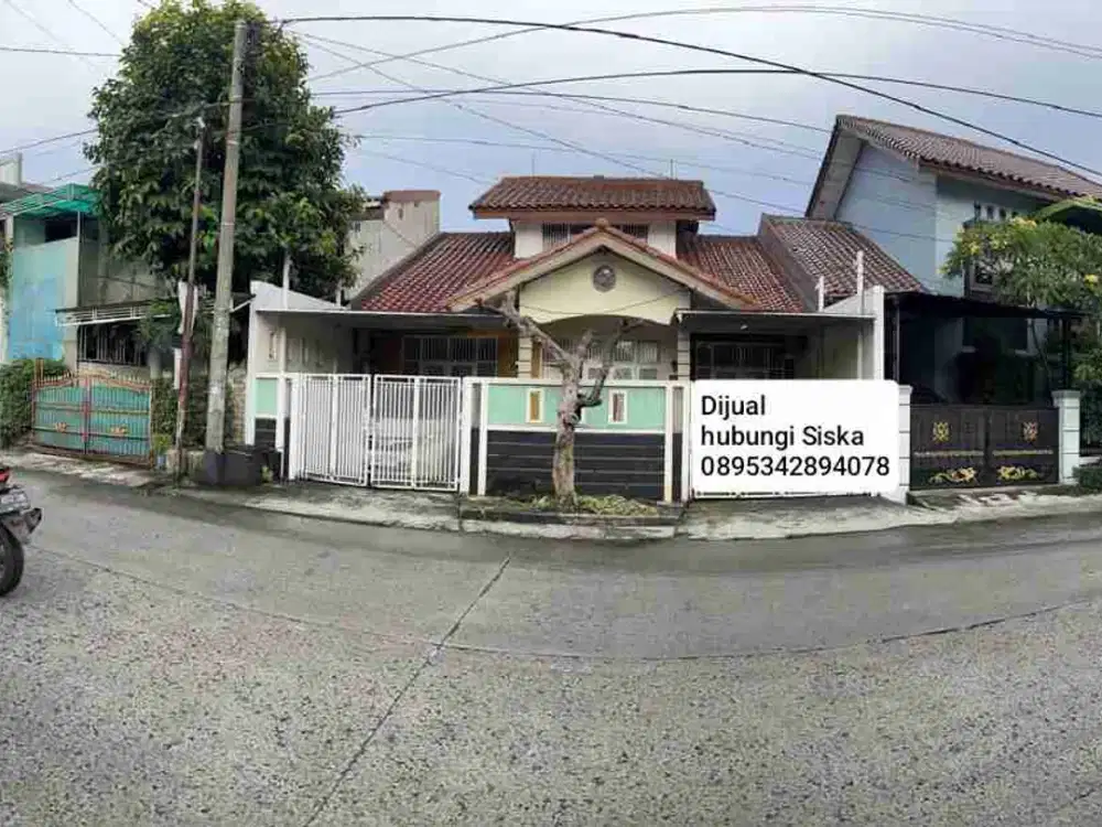 Dijual murah rumah di pinggir jalan area bisnis Depok timur dekat jl juanda dan sta. Depok baru
