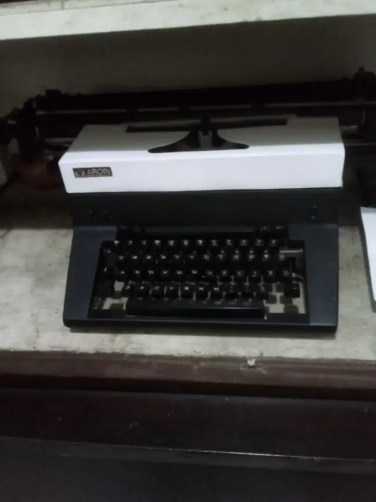 Jual Mesin Ketik Second/Bekas