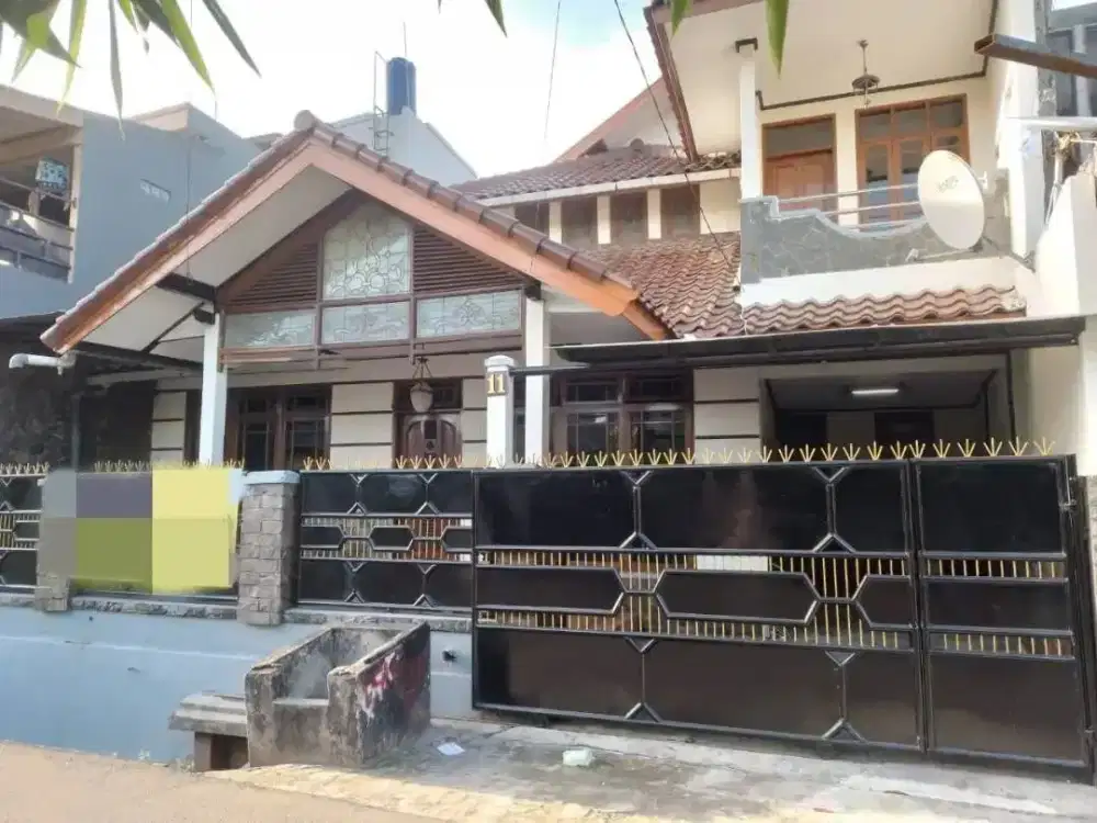 RUMAH LUAS & KOKOH NON-KOMPLEK – DUREN SAWIT JAKARTA TIMUR