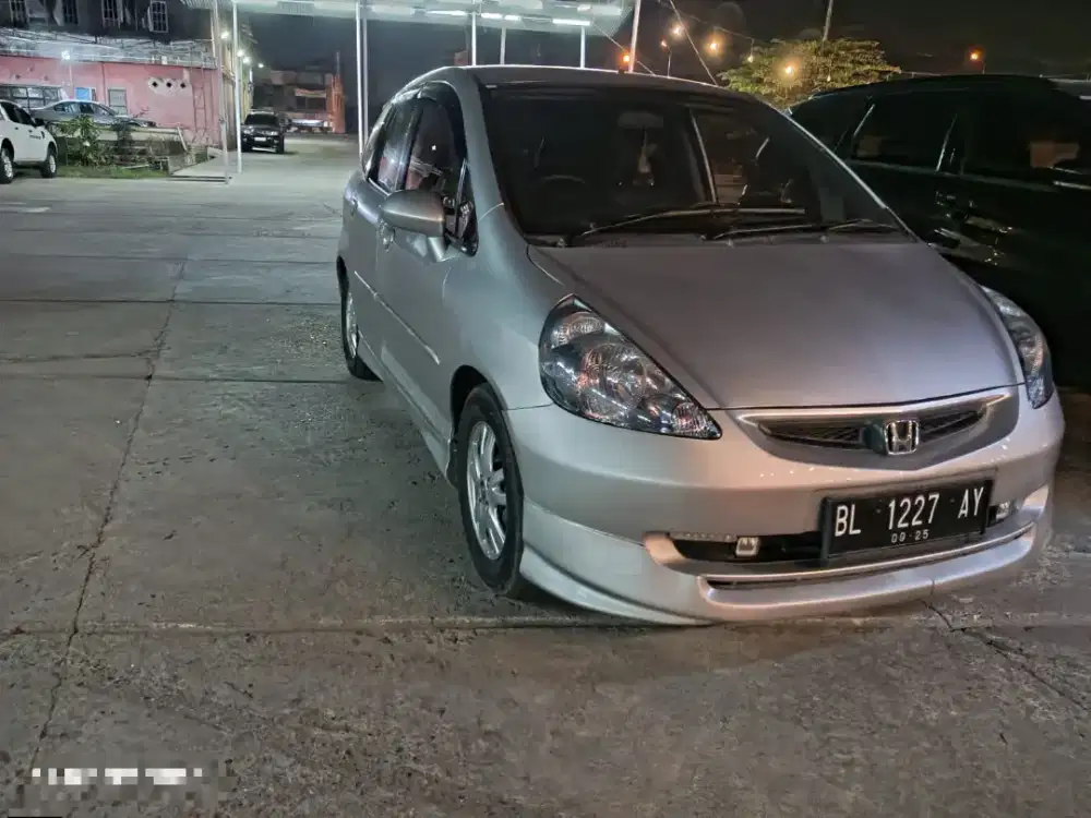 Jazz gd3 (2005) silver. Manual.