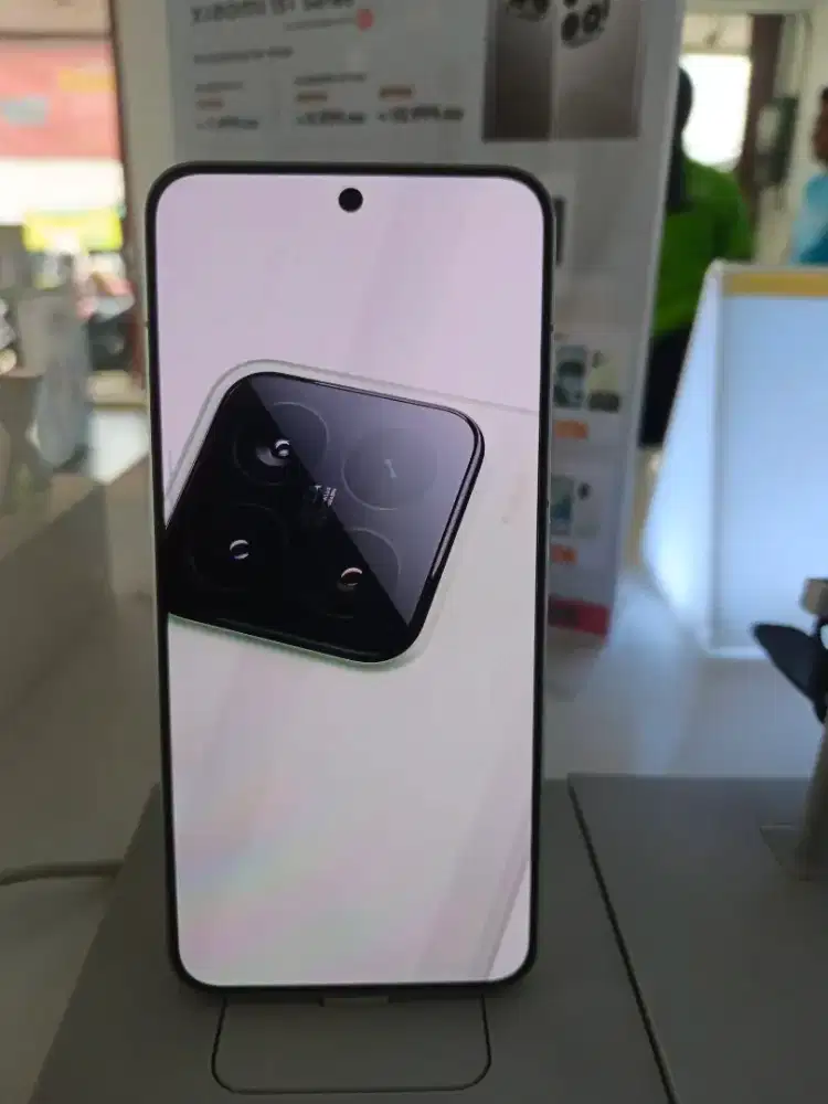 CREDIT HP XIAOMI 15 RAM 12/512 (SUDAH SNAPDRAGON 8 ELITE)