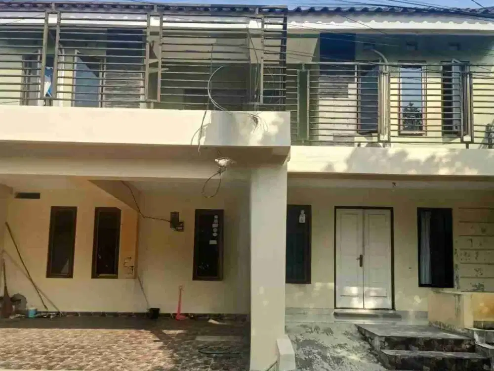 RUMAH 2 LANTAI STRATEGIS DEKAT AKSES PINTU GERBANG TOL DI BOGOR UTARA