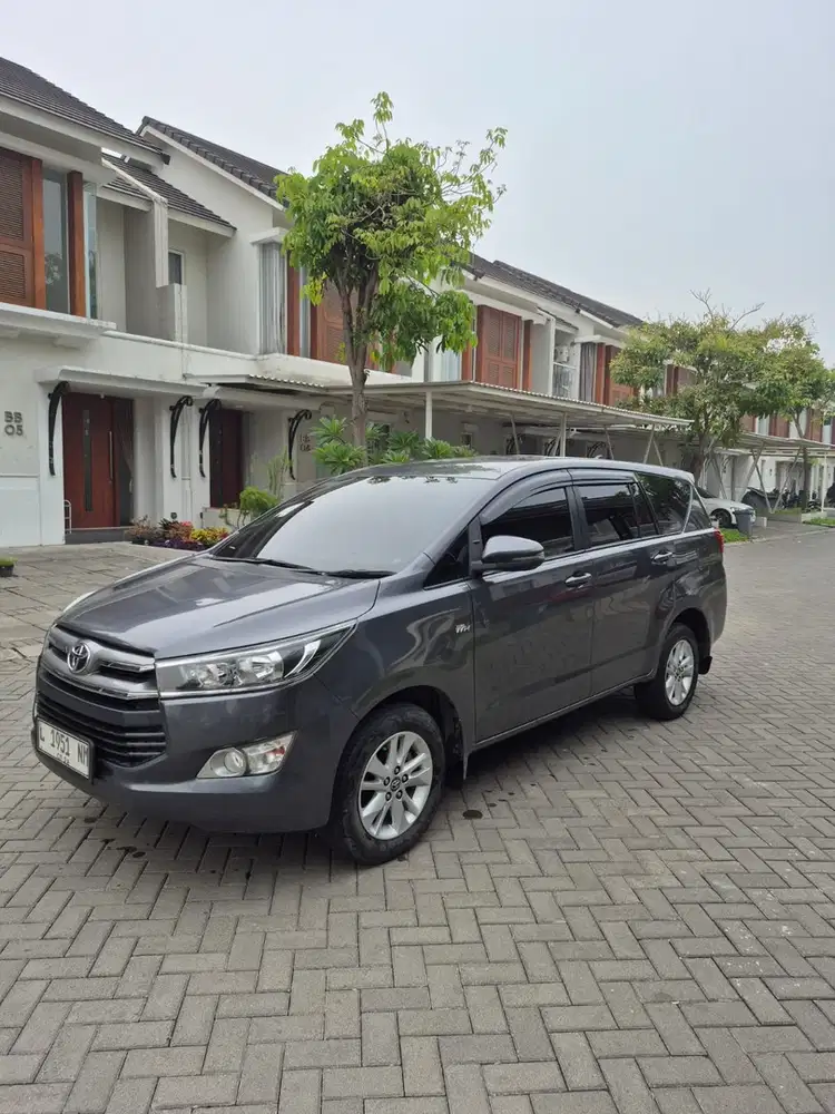 Toyota Kijang Innova 2018 Bensin