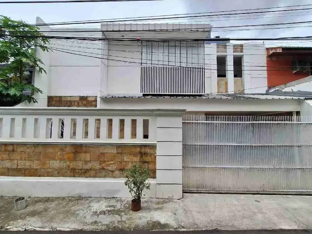 RUMAH MURAH DI SENOPATI AREA DEKAT SCBD