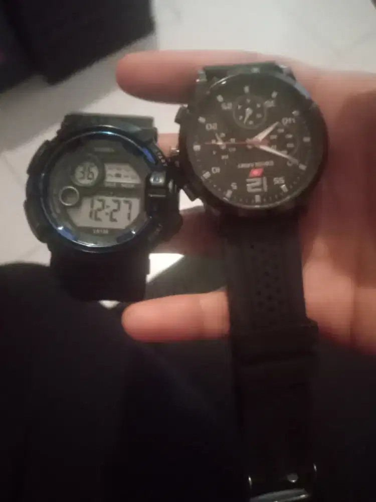 Jam tangan Pria Dewasa
