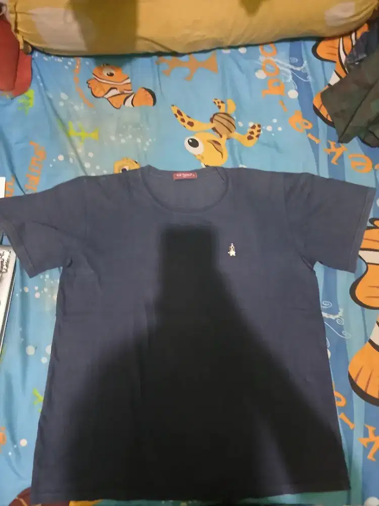 Baju kaos hush puppies